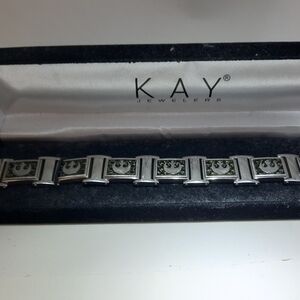 Star Wars Men’s Stainless Steel Carbon Fiber Jedi Order Bracelet – 8.5 Inch